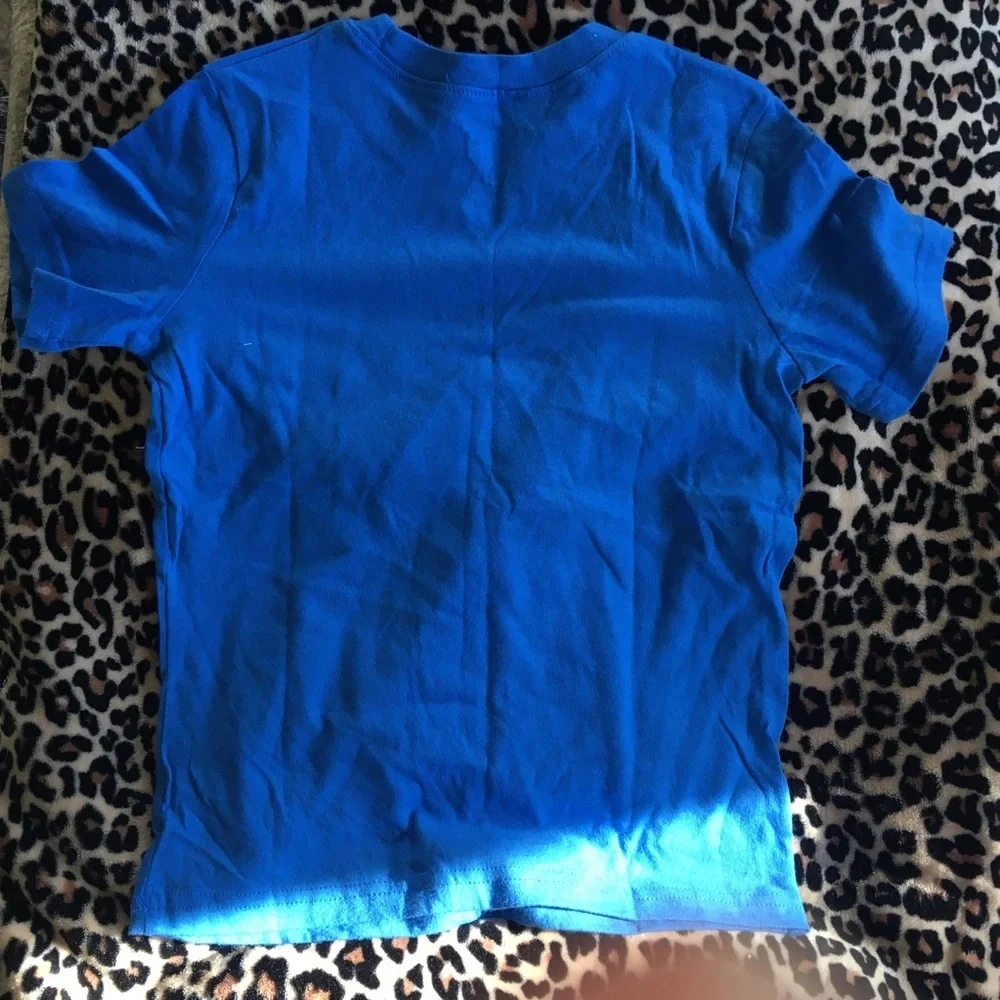 Blue t shirt